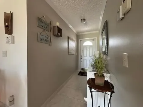 100 Golfview Terrace Boynton Beach FL 33426