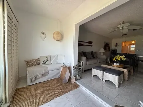 100 Golfview Terrace Boynton Beach FL 33426