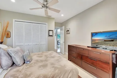 3026 Ne 6th Drive Boca Raton FL 33431