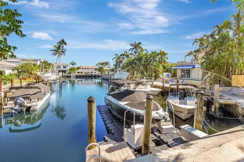 3026 Ne 6th Drive Boca Raton FL 33431