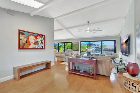 3026 Ne 6th Drive Boca Raton FL 33431