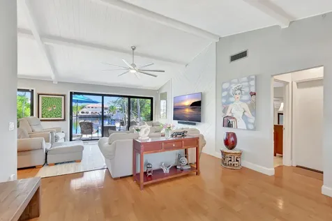 3026 Ne 6th Drive Boca Raton FL 33431