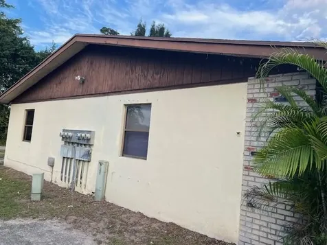 4919 Freedom Circle Lake Worth FL 33461