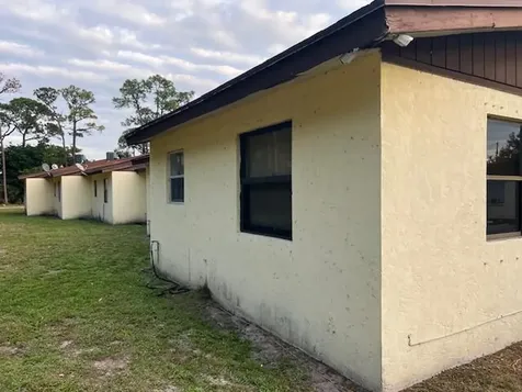 4919 Freedom Circle Lake Worth FL 33461
