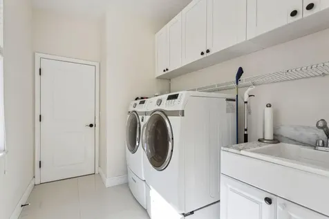 2011 Nw 56th Street Boca Raton FL 33496