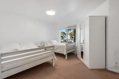 7485 Glendevon Lane Delray Beach FL 33446