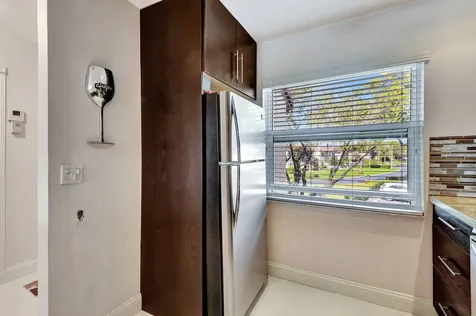 21219 Lago Circle Boca Raton FL 33433