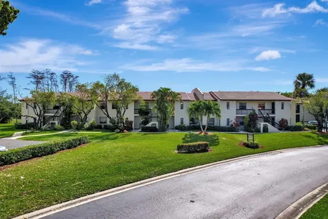 21219 Lago Circle Boca Raton FL 33433