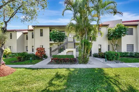 21219 Lago Circle Boca Raton FL 33433