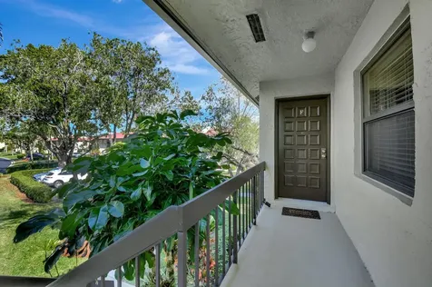 21219 Lago Circle Boca Raton FL 33433