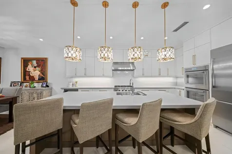 436 Ne Wavecrest Way Boca Raton FL 33432
