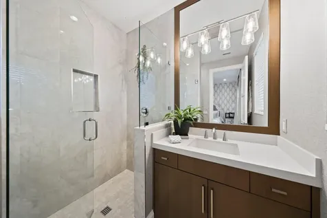 436 Ne Wavecrest Way Boca Raton FL 33432