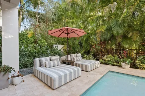 436 Ne Wavecrest Way Boca Raton FL 33432