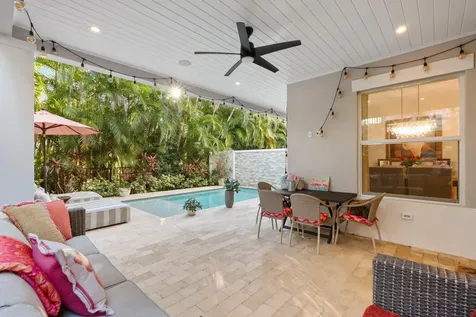 436 Ne Wavecrest Way Boca Raton FL 33432