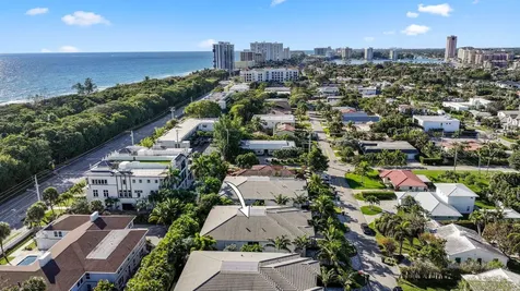 436 Ne Wavecrest Way Boca Raton FL 33432