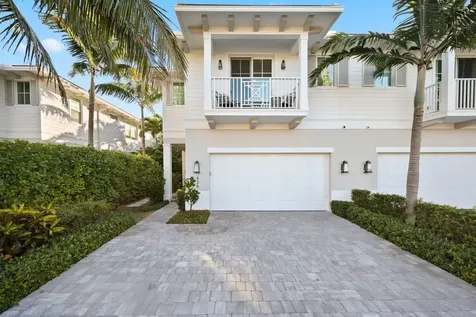 436 Ne Wavecrest Way Boca Raton FL 33432