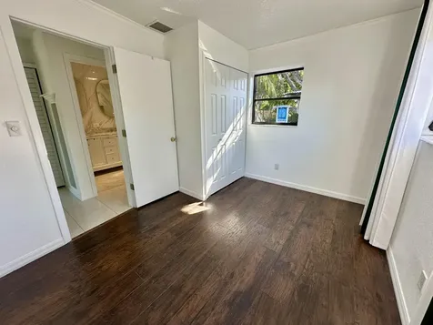 4260 Ne 11th Avenue Pompano Beach FL 33064