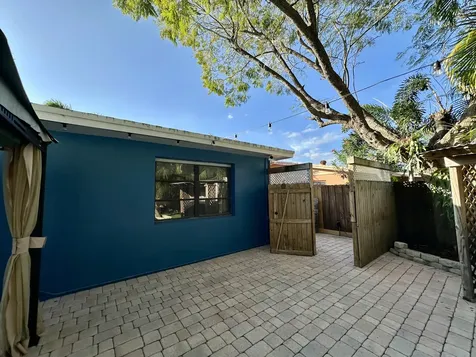 4260 Ne 11th Avenue Pompano Beach FL 33064