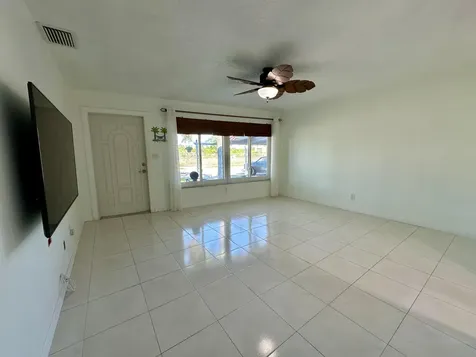 4260 Ne 11th Avenue Pompano Beach FL 33064