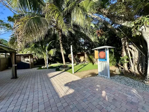 4260 Ne 11th Avenue Pompano Beach FL 33064