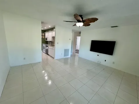 4260 Ne 11th Avenue Pompano Beach FL 33064