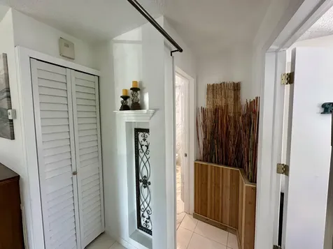 4260 Ne 11th Avenue Pompano Beach FL 33064