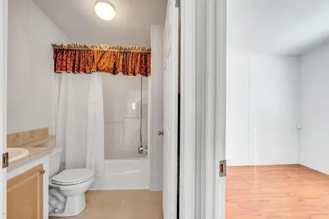 4920 Nw 2nd Terrace Pompano Beach FL 33064