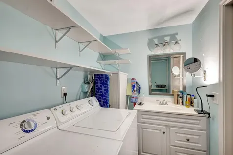 100 Venetian Drive Delray Beach FL 33483