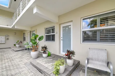 100 Venetian Drive Delray Beach FL 33483