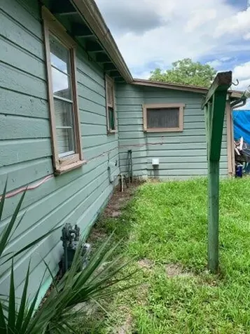 242 A Lane Cocoa FL 32926