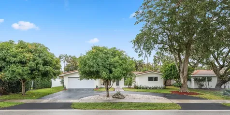 700 W Camino Real Boca Raton FL 33486