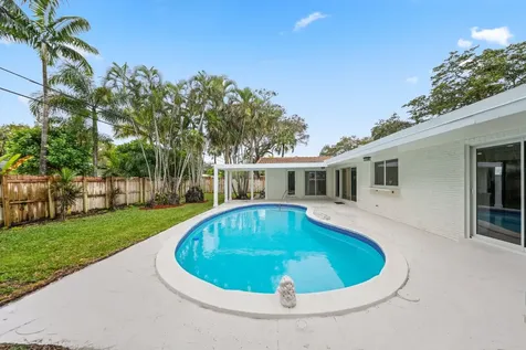 700 W Camino Real Boca Raton FL 33486