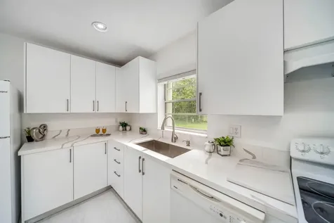 9338 Southampton Place Boca Raton FL 33434