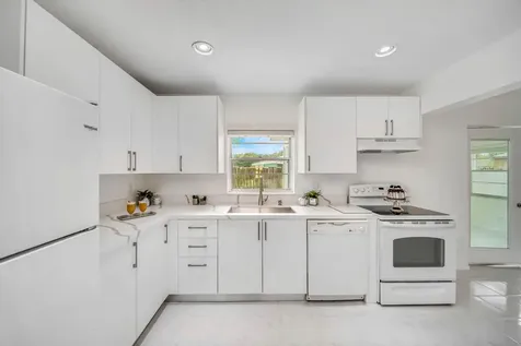 9338 Southampton Place Boca Raton FL 33434