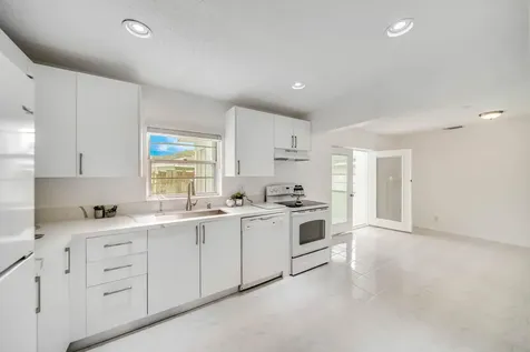 9338 Southampton Place Boca Raton FL 33434