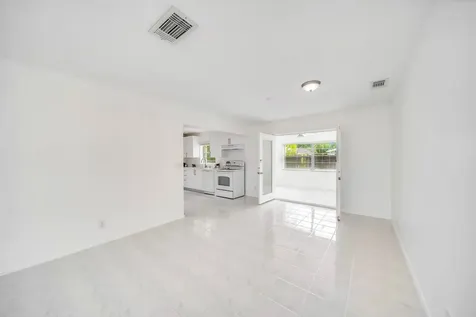 9338 Southampton Place Boca Raton FL 33434
