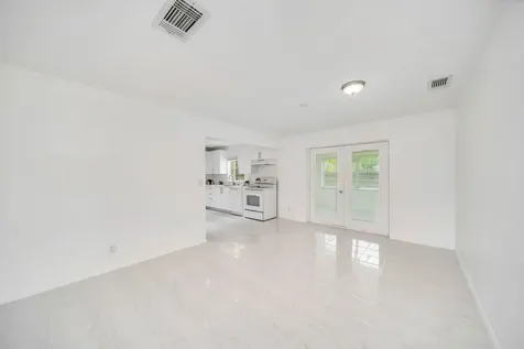 9338 Southampton Place Boca Raton FL 33434