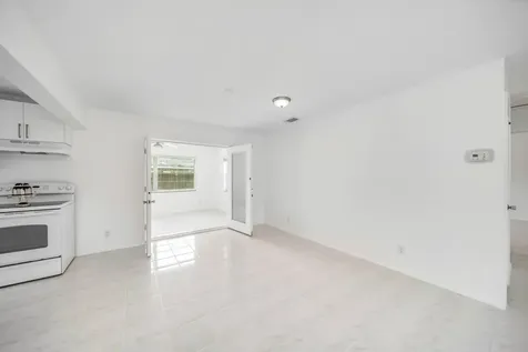 9338 Southampton Place Boca Raton FL 33434