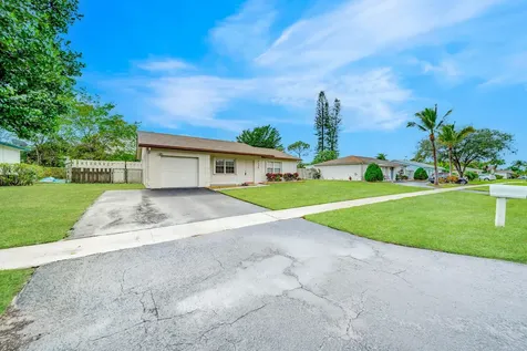 9338 Southampton Place Boca Raton FL 33434