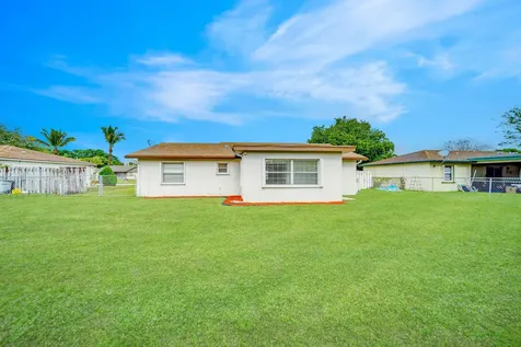 9338 Southampton Place Boca Raton FL 33434