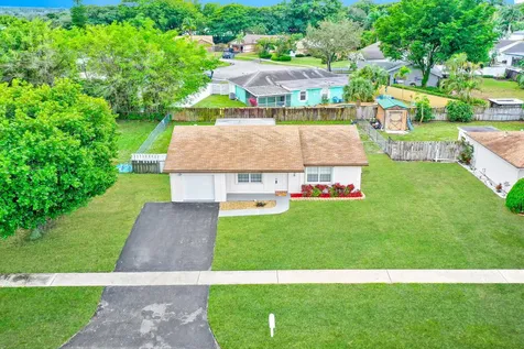 9338 Southampton Place Boca Raton FL 33434