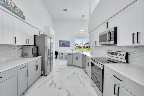 2483 Nw 66th Drive Boca Raton FL 33496