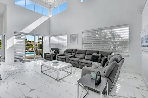2483 Nw 66th Drive Boca Raton FL 33496