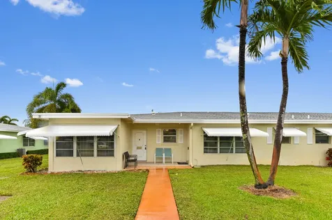 201 Country Lane Boynton Beach FL 33435
