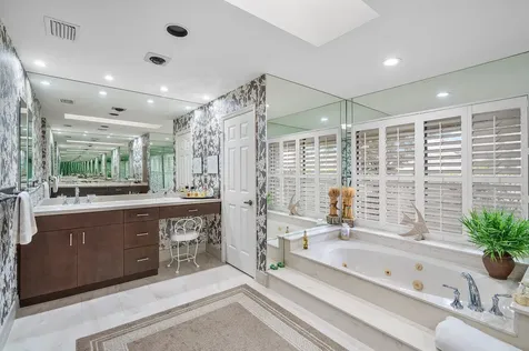 4887 Bocaire Boulevard Boca Raton FL 33487