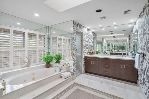 4887 Bocaire Boulevard Boca Raton FL 33487