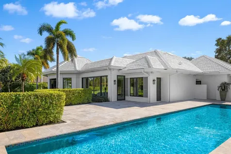 39 Country Road Village of Golf FL 33436