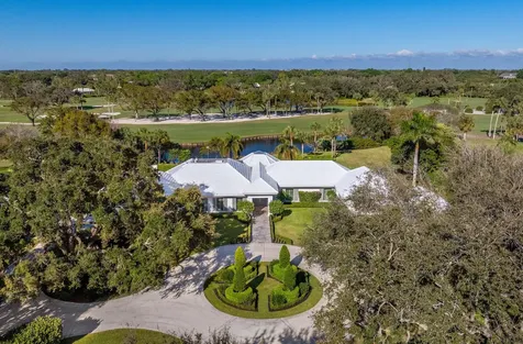 39 Country Road Village of Golf FL 33436