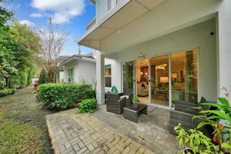 4821 Pointe Midtown Road Palm Beach Gardens FL 33418