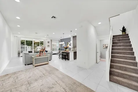 4821 Pointe Midtown Road Palm Beach Gardens FL 33418